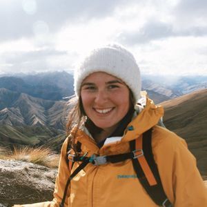 Meet your Posher, Olivia